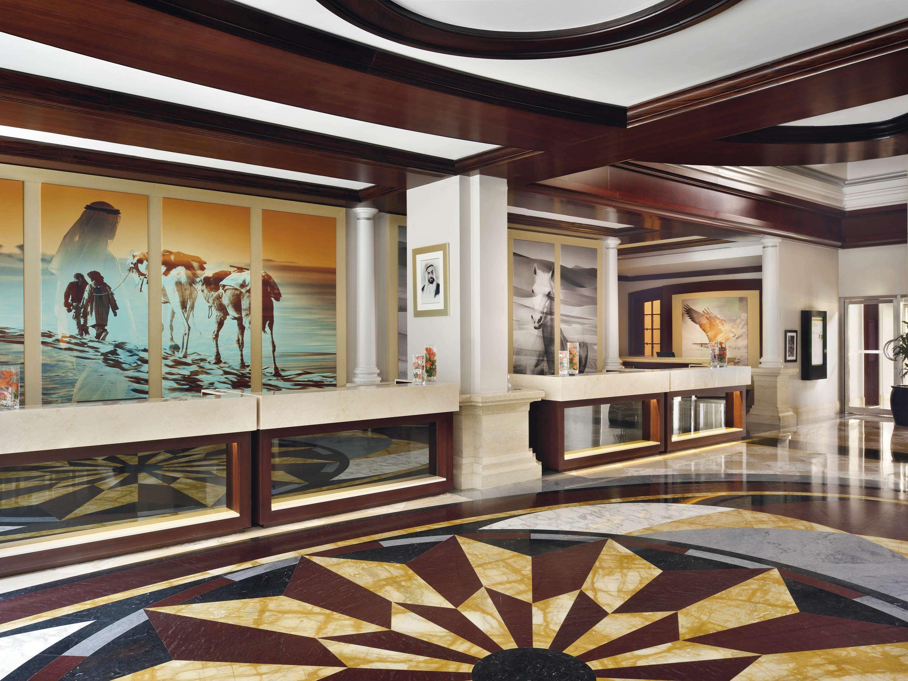 Mövenpick Hotel&apartments Bur Hotel Dubai